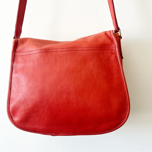 COACH Vintage 1980’s Lightweight Flap Drawstring Bag in Coral Red - RARE - Picture 7 of 16